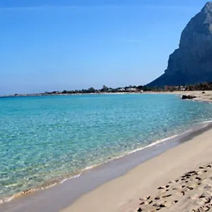 Casa vacanze Casa Vacanze Helimos Alcamo Marina